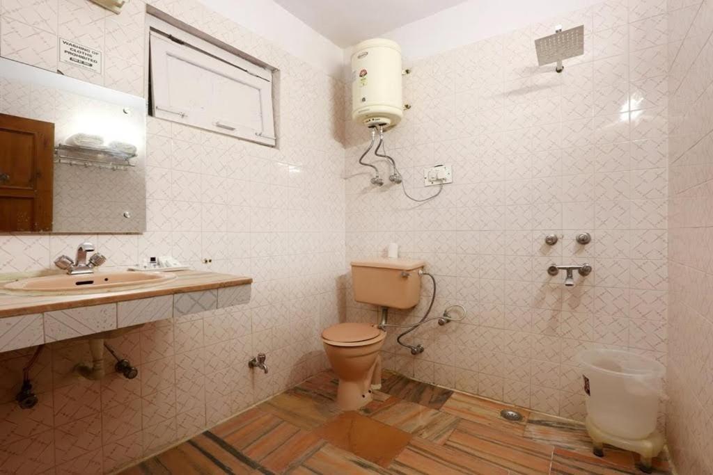 Olive County Resort Manāli エクステリア 写真